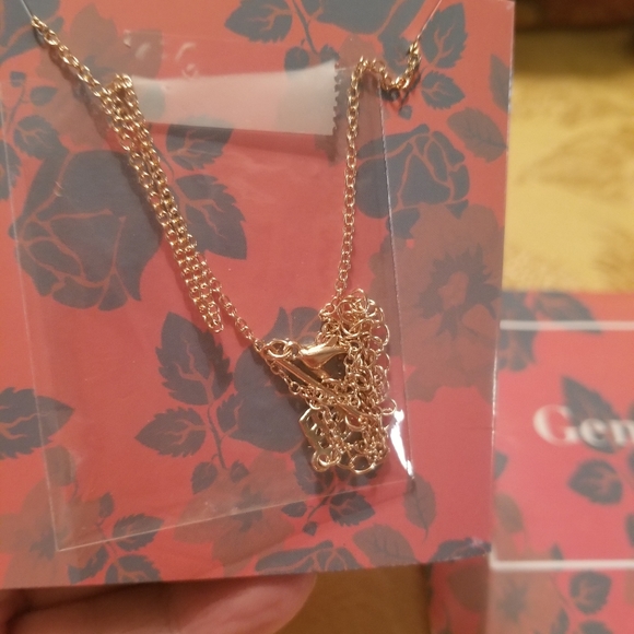 Gen3 Stella Pink Bar Necklace NIB - Picture 2 of 5